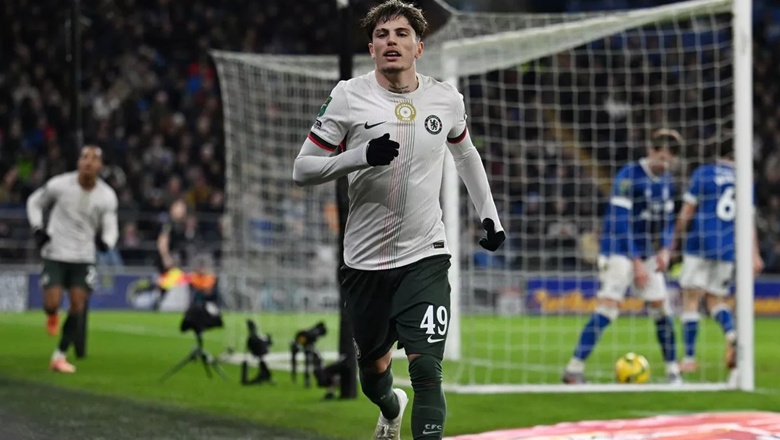 Alejandro Garnacho scores a brace to help Chelsea advance to EFL Cup semi-final - Ảnh 1