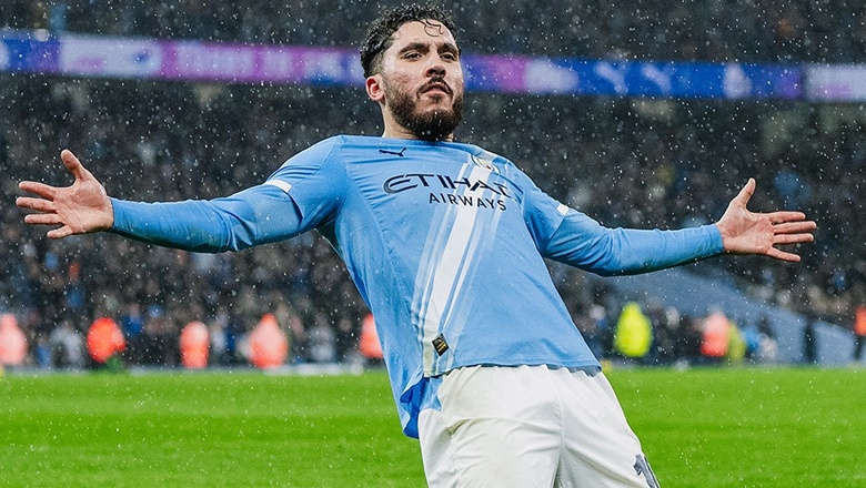 Man City defeat Brentford with seven academy players - Ảnh 2