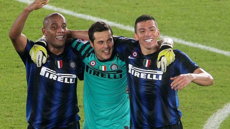 Best defensive trios in football history: Ranking the most iconic backlines ever - Ảnh 1