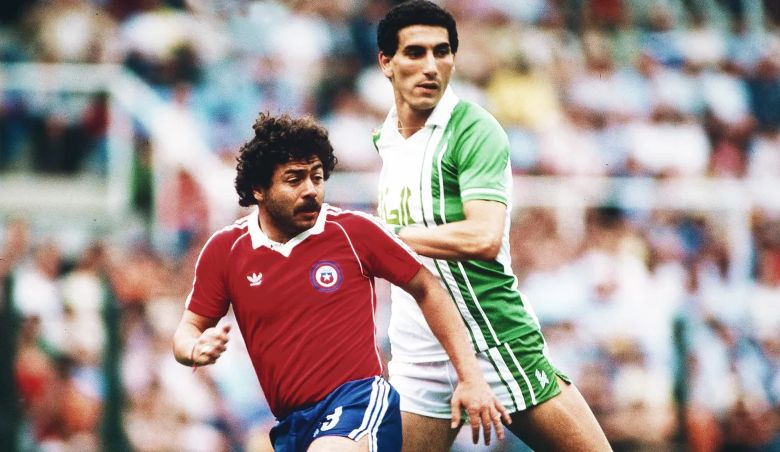 Best Chile football players of all time: &lsquo;Pitbull&rsquo; who hurt Messi included, can Sanchez beat Vidal?  - Ảnh 1