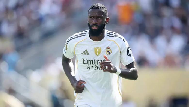 Top 5 famous number 22 football players: From Bellingham&rsquo;s retired number to Milan&rsquo;s Ballon d&rsquo;Or winner - Ảnh 1