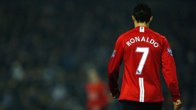 All Cristiano Ronaldo's jersey numbers revealed: How CR7 was born - Ảnh 1